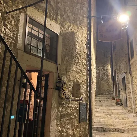 Il Giardino Di Lallo Barrea