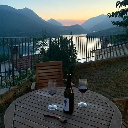 Il Giardino Di Lallo Ferienhaus *